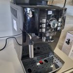 Macchina da caffè DeLonghi Magnifica S automatica con macinacaffè integrato Usata 514