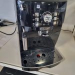 Macchina da caffè DeLonghi Magnifica S automatica con macinacaffè integrato Usata 514