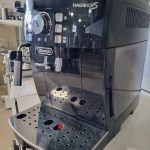 Macchina da caffè DeLonghi Magnifica S automatica con macinacaffè integrato Usata 514