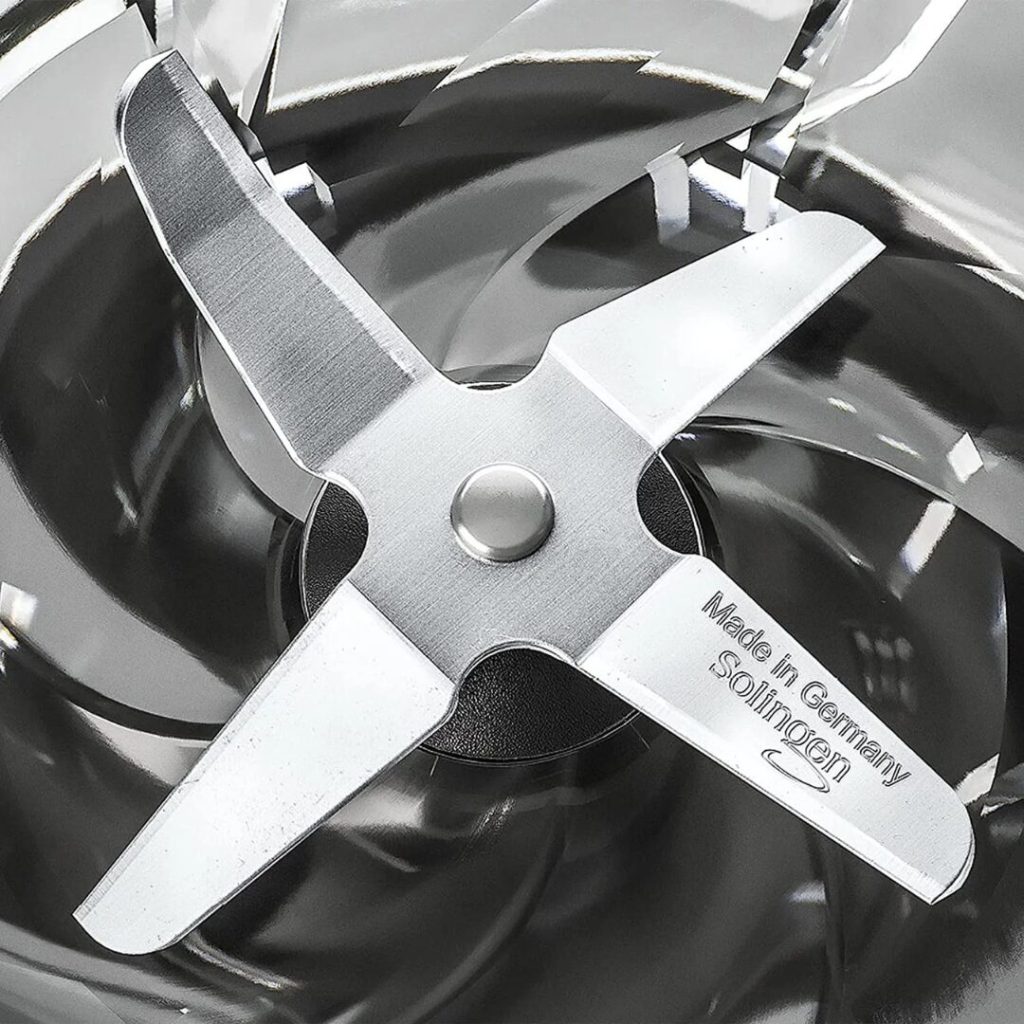 Bosch Frullatore con Bicchiere Capacità 1.5 litri Potenza 1200 watt colore Nero - MMB6141B Serie 4