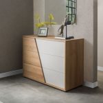 Camere da letto Fadri colore calce grigio chiaro e rovere miele