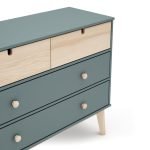 Cassettiera Estefania in legno massiccio con 2 cassetti verde cachi e 2 cassettini pino