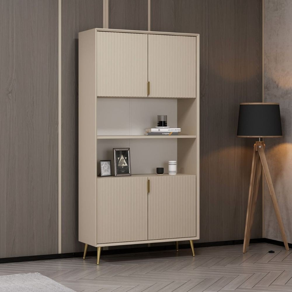 Credenza alta Kale con 4 ante effetto cannettato e 2 nicchie a giorno colore cashmere