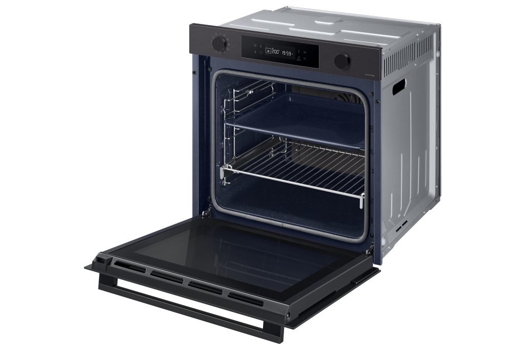Samsung Forno Multifunzione Serie 4 76L NV7B4140VBB