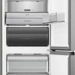 Hisense Frigorifero Combinato Capacità 330 Litri Classe energetica C Raffreddamento No Frost colore Acciaio Inox - RB3K330SAIC