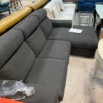 Divano con penisola reclainer in tessuto made in italy Nuovo da esposizione 2332/U