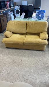 Divano 2 posti in tessuto Usato 68