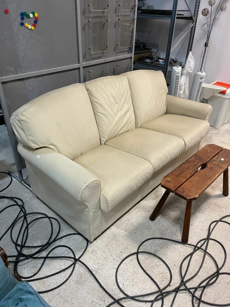 Divano usato 3 posti usato 123