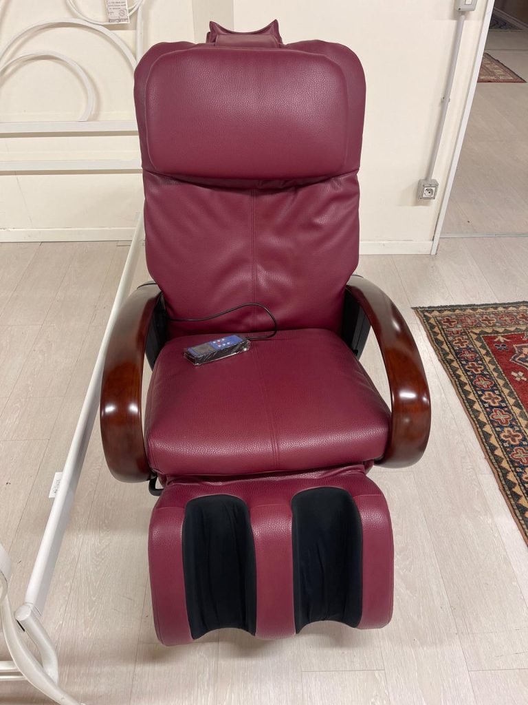 Poltrona relax in pelle Nuova da esposizione 2328/U