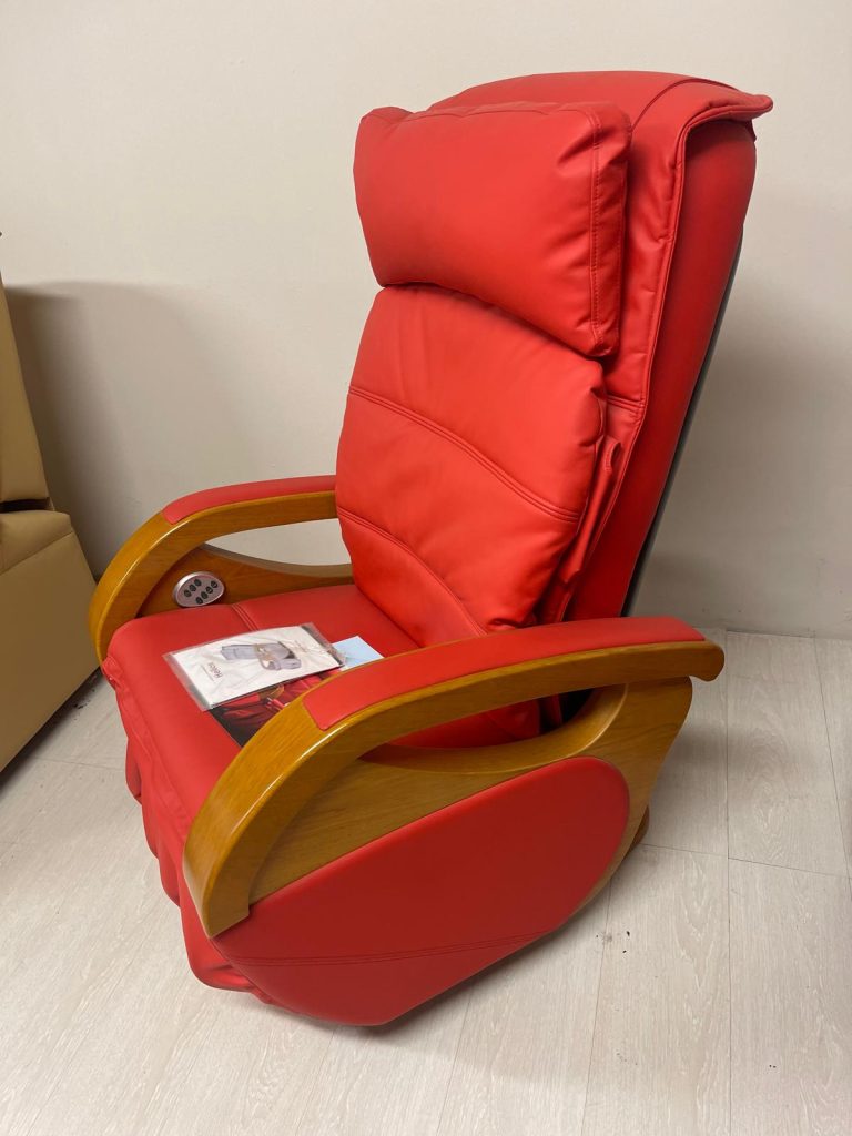 Poltrona Helios relax in ecopelle rosso Nuova da esposizione 2329/U