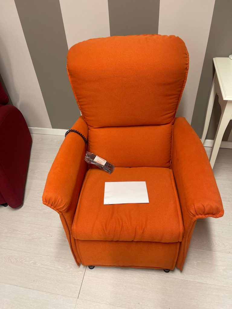 Poltrona relax Pocket Arancio Nuovo da esposizione  2340/U