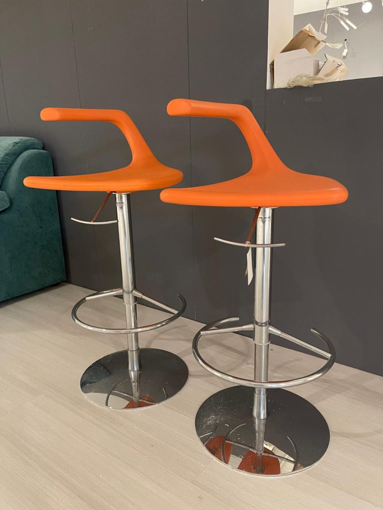 Coppia sgabelli Nuovi da esposizione 2357/U