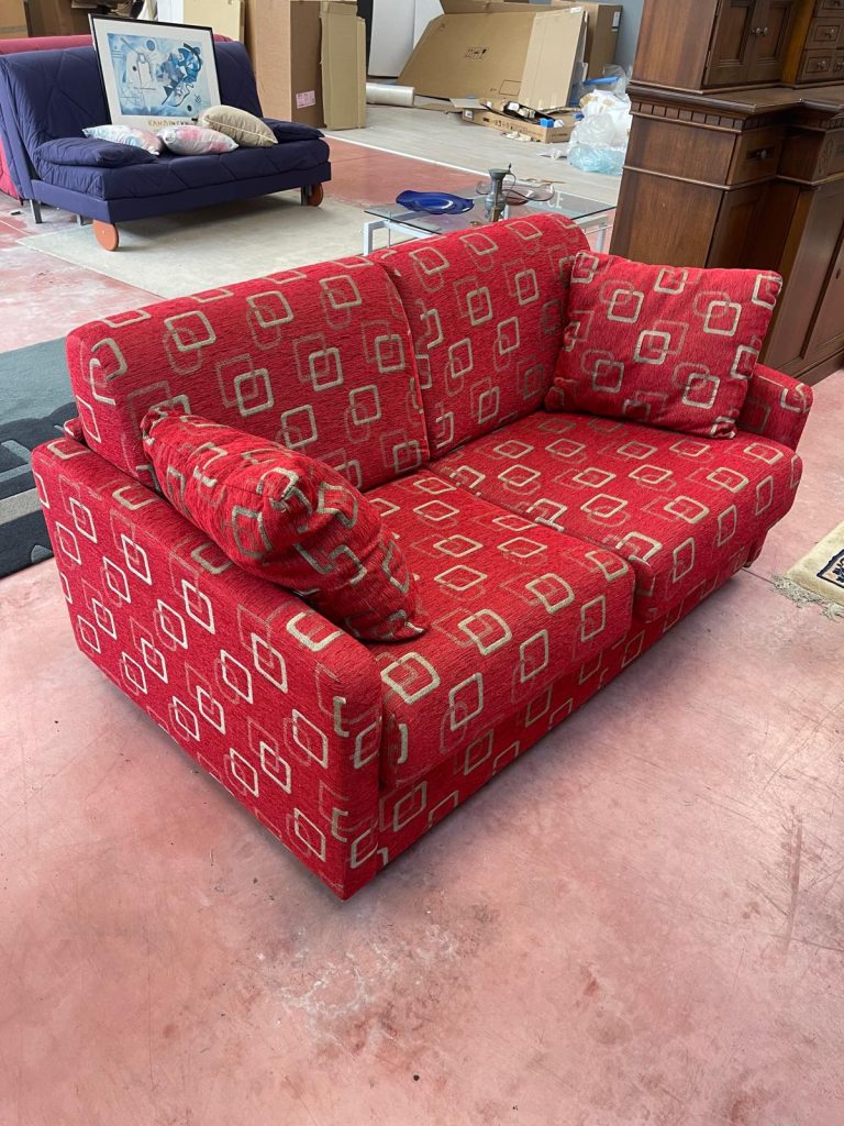 Divano 2 posti in tessuto Nuovo da esposizione 2341/U