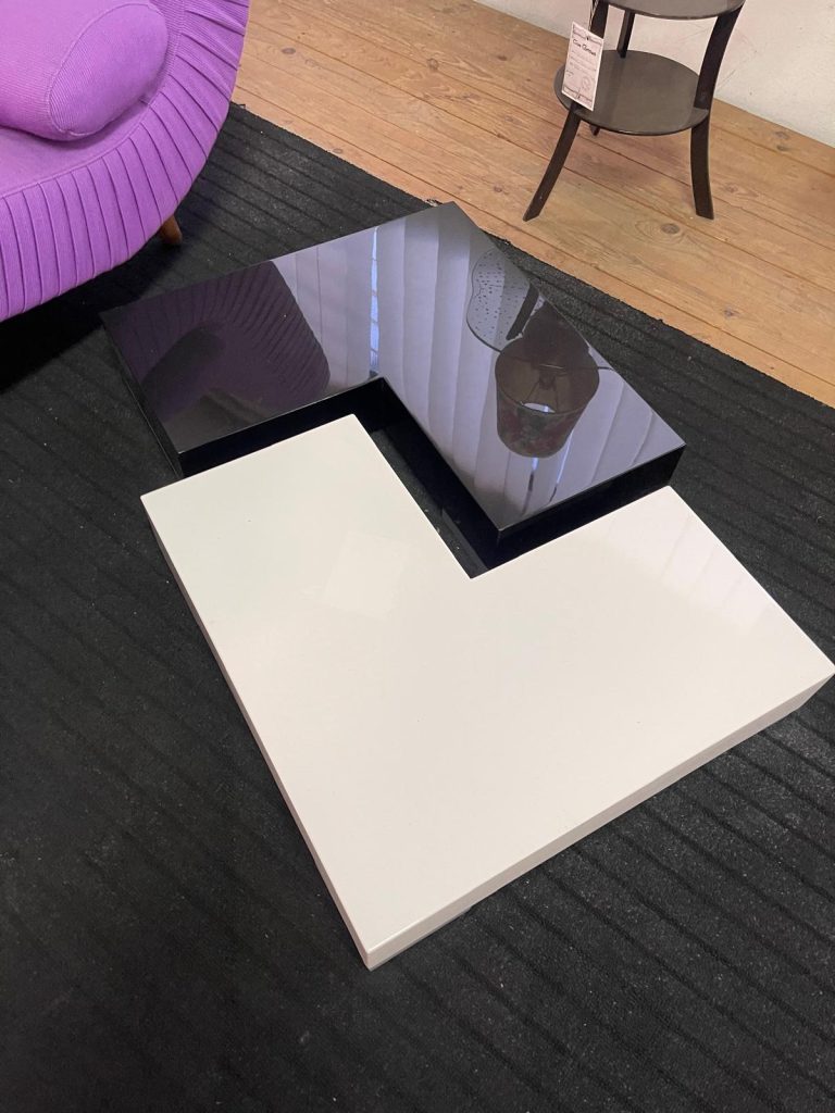 Tavolino basso bianco nero lucido Nuovo da esposizione 378/U