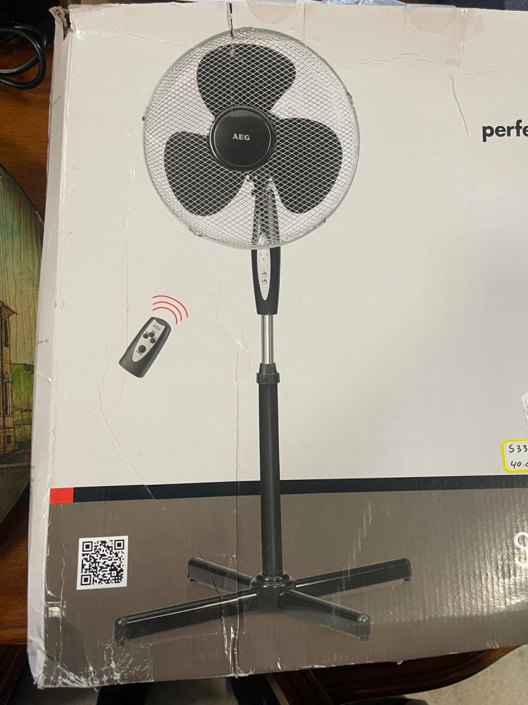 Ventilatore piantana AEG NUOVO DA ESPOSIZIONE 367/U