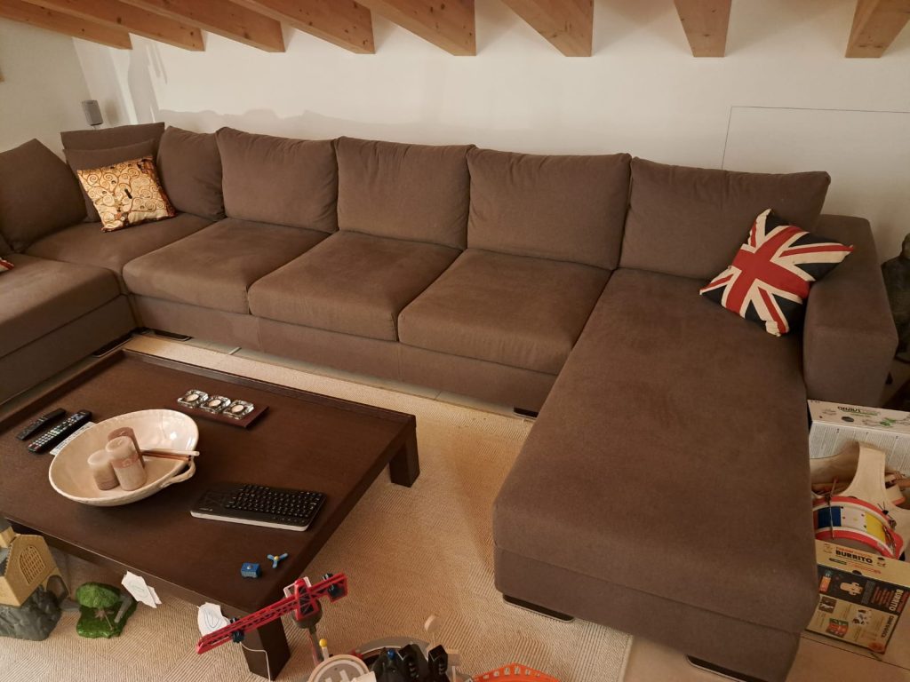 Divano ad angolo Usato 121