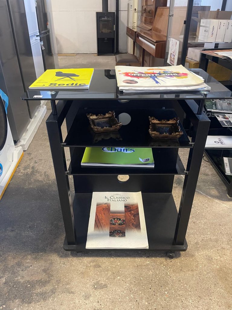 Tavolino in vetro USATO 360/U