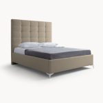 Letto matrimoniale Napoli Grande imbottito con contenitore in tessuto barrel 09 cappuccino con bottoni