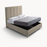 Letto matrimoniale Napoli Grande imbottito con contenitore in tessuto barrel 09 cappuccino con bottoni