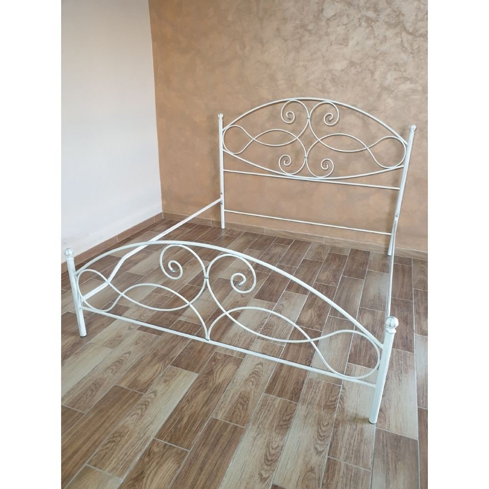 Letto matrimoniale Narciso ferro battuto bianco argento