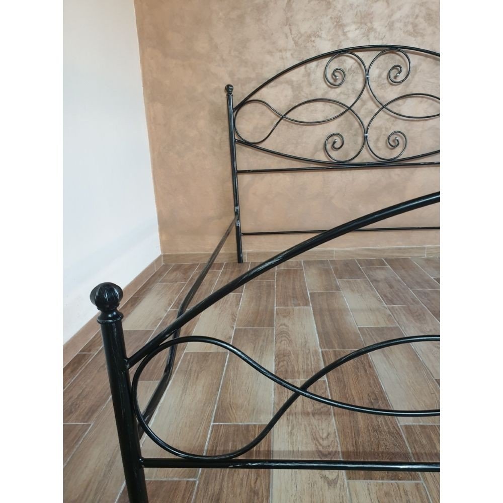 Letto matrimoniale Narciso ferro battuto nero argento