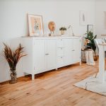 Madia Bergen51 con 4 ante e 3 cassetti colore bianco e rovere oak