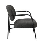 Poltrona Nat con struttura in metallo nero e seduta in tessuto teddy grigio scuro