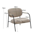 Poltrona Nat con struttura in metallo nero e seduta in tessuto teddy tortora