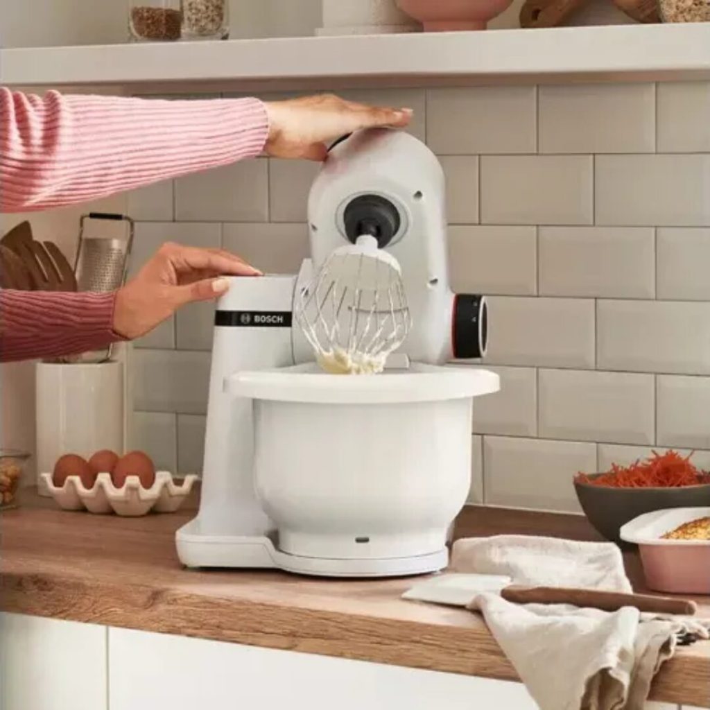 Robot da Cucina Bosch Capacità 3.8 Litri 4 Velocità Potenza 700 Watt - MUMS2AW00