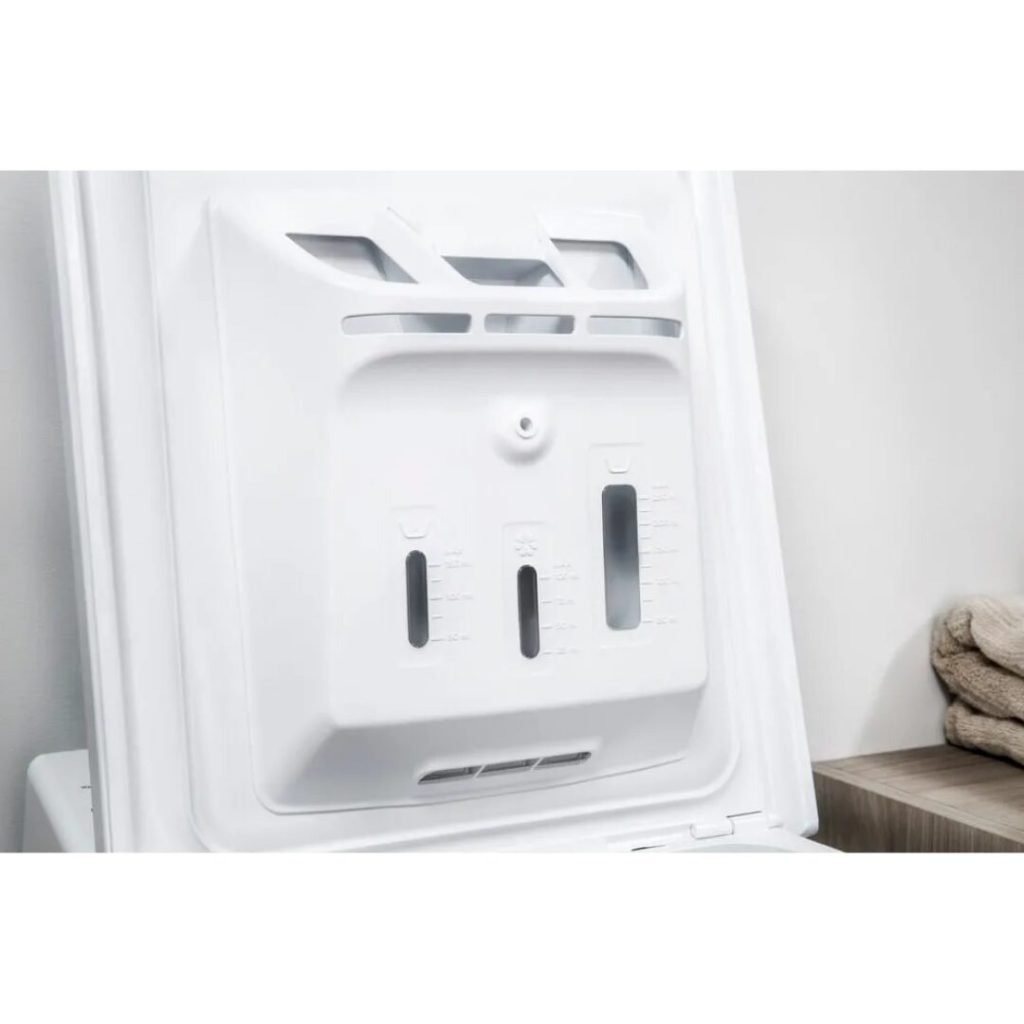 Hotpoint Ariston Lavatrice Carica dall'Alto 6 Kg Classe A 1200 giri Inverter Wi-Fi - WMTG 626BS IT