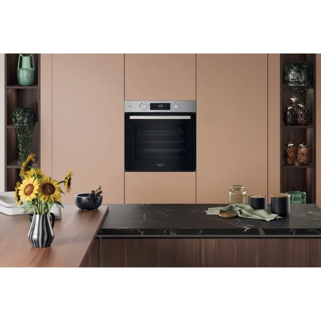 Hotpoint Ariston Forno Elettrico da Incasso Ventilato Multifunzione con Grill e Cottura a Vapore 71 Litri 60 cm Classe A+ colore Nero e Acciaio Inox - HAO 258HSU1F X