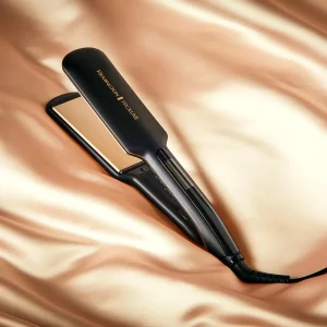 Remington Piastra per Capelli Caldo Ceramica Temperatura max 230° Cavo 3 m colore Nero - S9150B