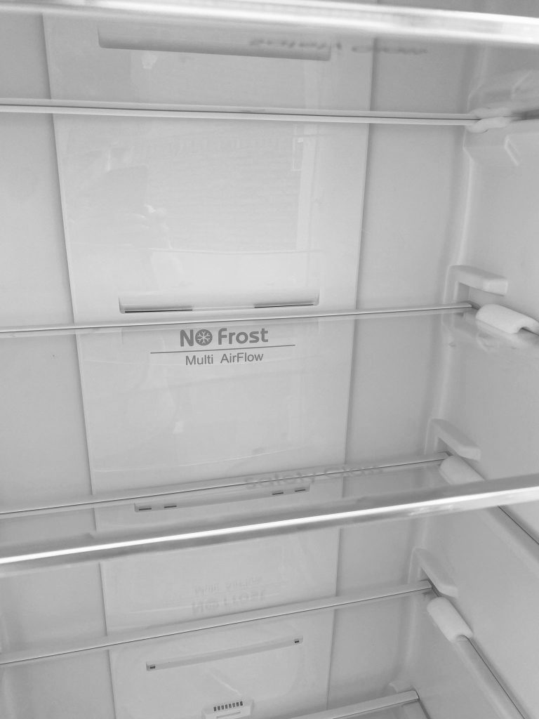 Samet Derby250 Frigorifero incasso combinato reversibile full no frost 250 litri