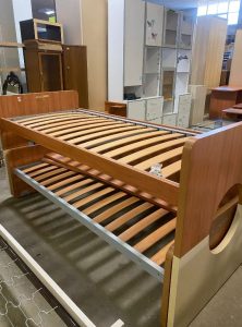 Letto a castello in legno con doppia rete a doghe Usato 827/U