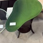 Tavolino in vetro verde Nuovo da esposizione 356/U