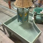 Tavolino angolare azzurro in legno Nuovo da esposizione codice: 364/U