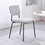 Sedia Juno in tessuto colore grigio chiaro e struttura in metallo nero set 4 pezzi