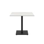 Set 2 tavoli Elora 80x80 con piano in ceramica effetto marmo bianco calacatta e gambe nere