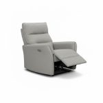Set divani Softwave 2 e 3 posti e poltrona con recliner elettrici in tessuto G268 grigio