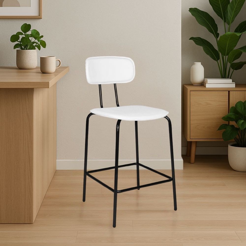 Sgabello Glami in pvc effetto cuoio bianco con struttura in metallo nera