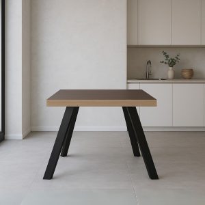 Tavolo fisso Marburg 80x80 con piano teak e struttura in acciaio antracite