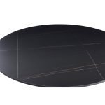 Tavolo rotondo Dot con piano in ceramica effetto marmo nero opaco con particolari oro e gamba nera