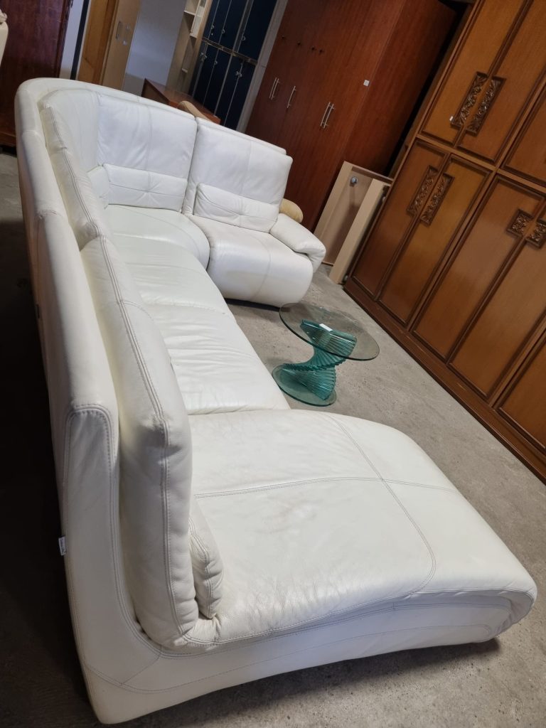 Divano In Pelle Primo Fiore Usato 480