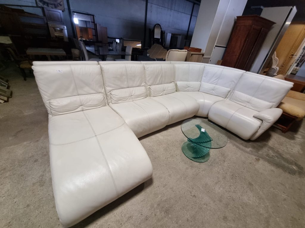 Divano In Pelle Primo Fiore Usato 480