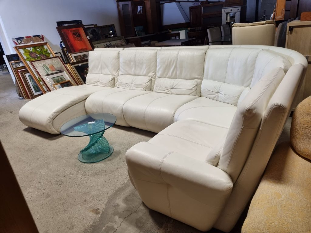 Divano In Pelle Primo Fiore Usato 480