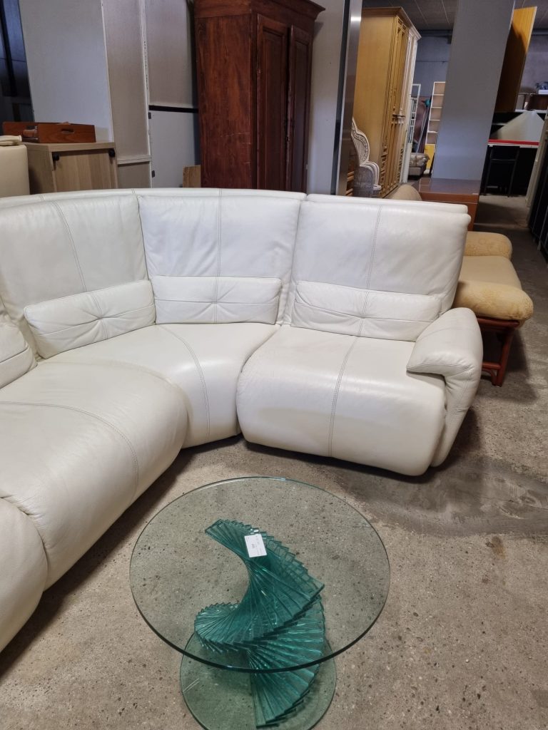 Divano In Pelle Primo Fiore Usato 480