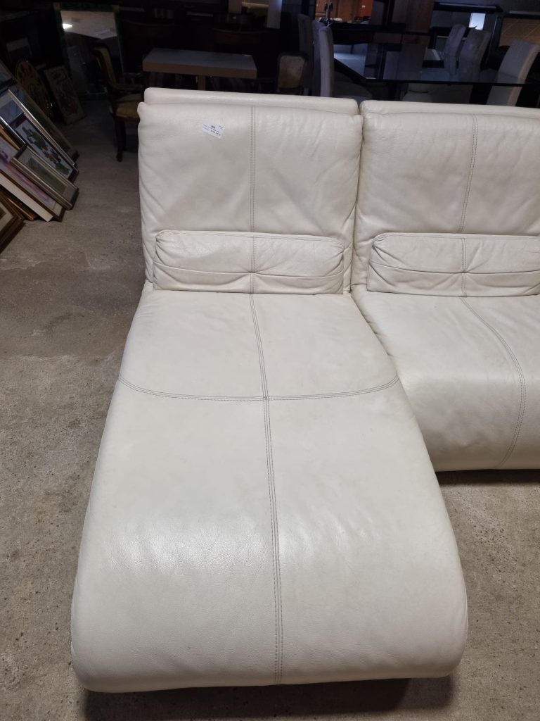 Divano In Pelle Primo Fiore Usato 480