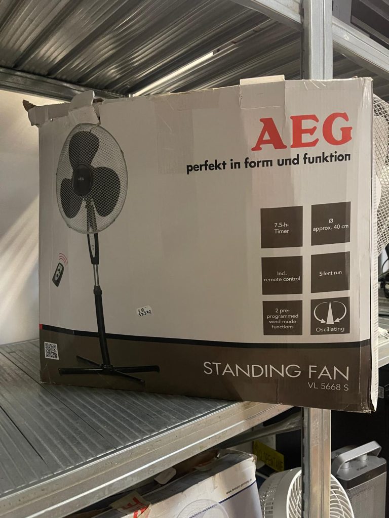 Ventilatore Piantana Aeg NUOVO DA ESPOSIZIONE 371/U