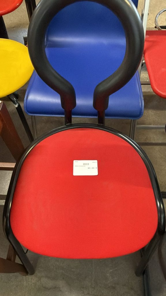 Sedia girevole Nuova da esposizione 2351/U