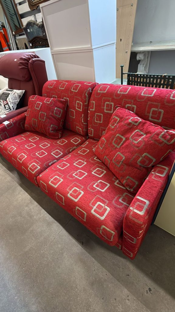 Divano 2 posti in tessuto Nuovo da esposizione 2341/U